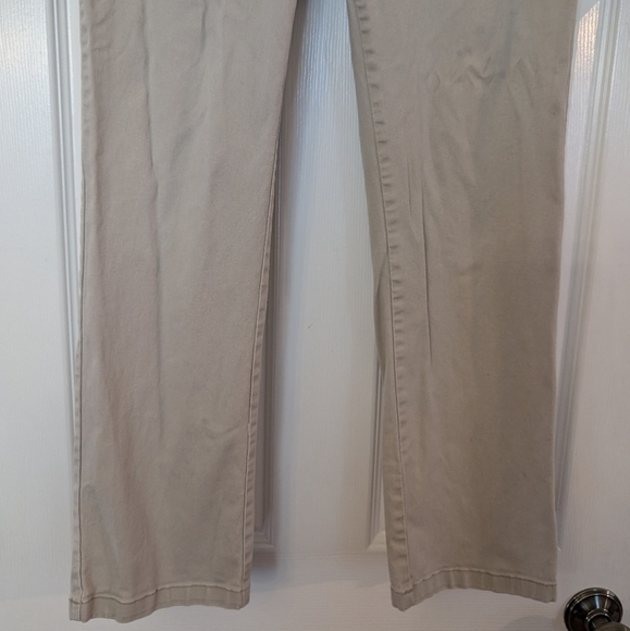 Men's OLD NAVY Flat Front Chino Pants - Picture 4 of 9